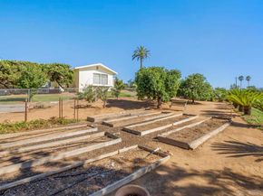 1682 Grove Road, El Cajon CA 92020