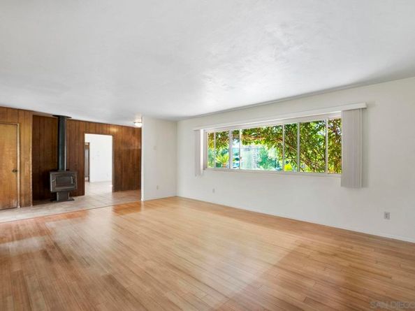 1682 Grove Road, El Cajon CA 92020