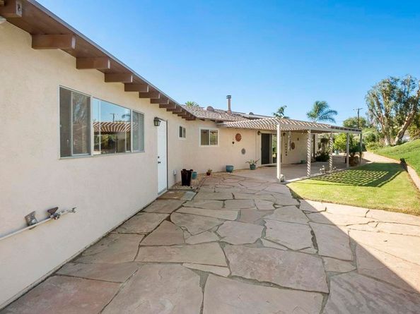 1682 Grove Road, El Cajon CA 92020