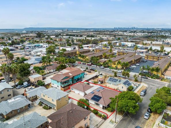 54 58 Smith, Chula Vista CA 91910