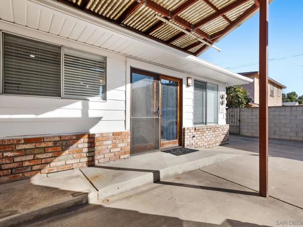 54 58 Smith, Chula Vista CA 91910