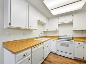 12650 Lakeshore Dr 113, Lakeside CA 92040