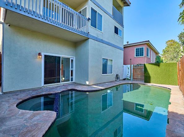 3550 Wawona, San Diego CA 92106