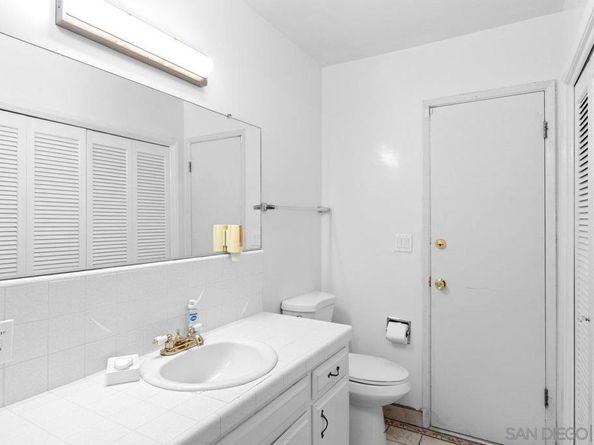 2169 Rockhoff Road, Escondido CA 92026