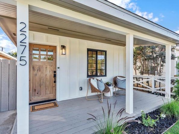 2275 Emerald St, San Diego CA 92109