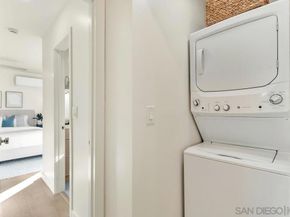 2275 Emerald St, San Diego CA 92109