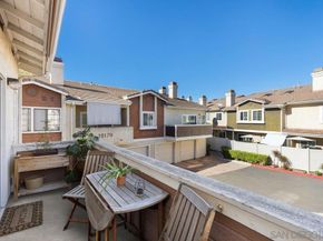 10180 Palm Glen Dr 53, Santee CA 92071