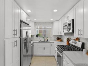 10180 Palm Glen Dr 53, Santee CA 92071