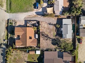 1760 Olive Ave, Vista CA 92083