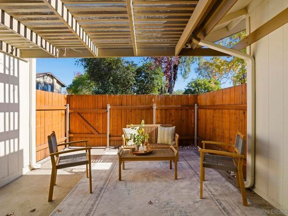 9859 Guisante Ter, San Diego CA 92124