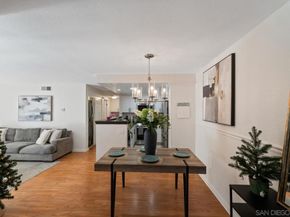 1564 Tanglewood Ln 19, Escondido CA 92029