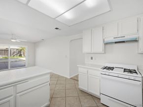 242 Manzanita Dr, Oceanside CA 92057