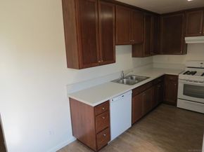 1737 41 Glencoe Dr, Lemon Grove CA 91945