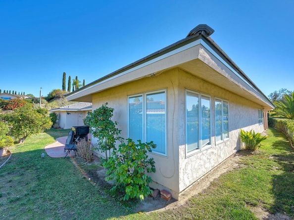 17784 Via Graacia, San Diego CA 92128