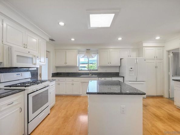 17784 Via Graacia, San Diego CA 92128