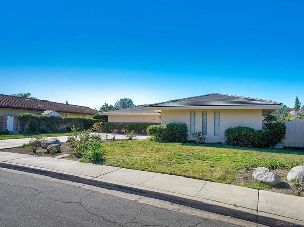 17784 Via Graacia, San Diego CA 92128