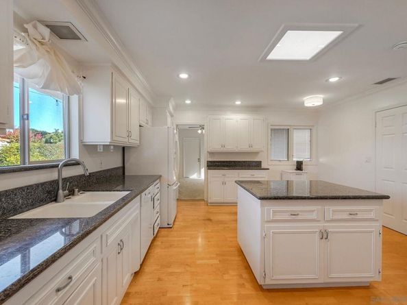 17784 Via Graacia, San Diego CA 92128