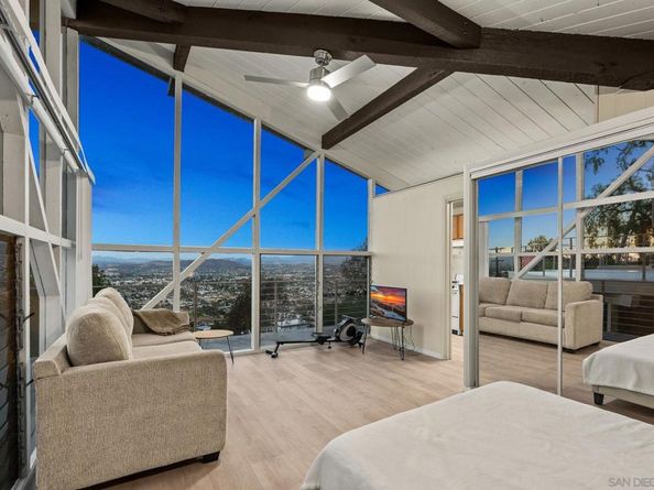 10595 Russell Road, La Mesa CA 91941