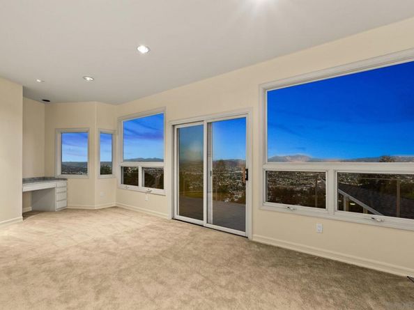 10595 Russell Road, La Mesa CA 91941