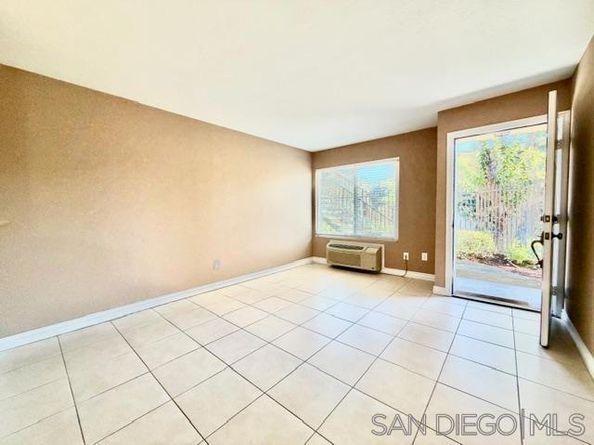 1845 Bayview Heights Dr. 103, San Diego CA 92105