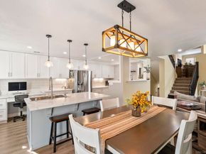 10529 Flora Verda Ct, Santee CA 92071