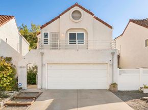 10529 Flora Verda Ct, Santee CA 92071