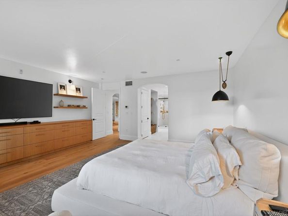 1040 Genter Street 203, La Jolla CA 92037