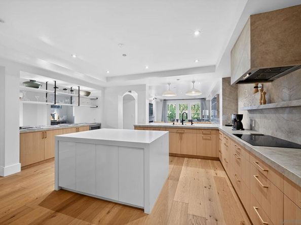 1040 Genter Street 203, La Jolla CA 92037