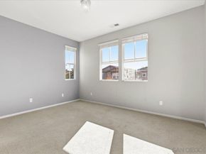 10034 Leavesly Trail, Santee CA 92071