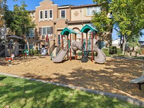 10034 Leavesly Trail, Santee CA 92071