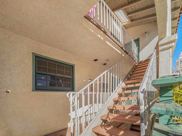 1268 74 Locust St, San Diego CA 92106