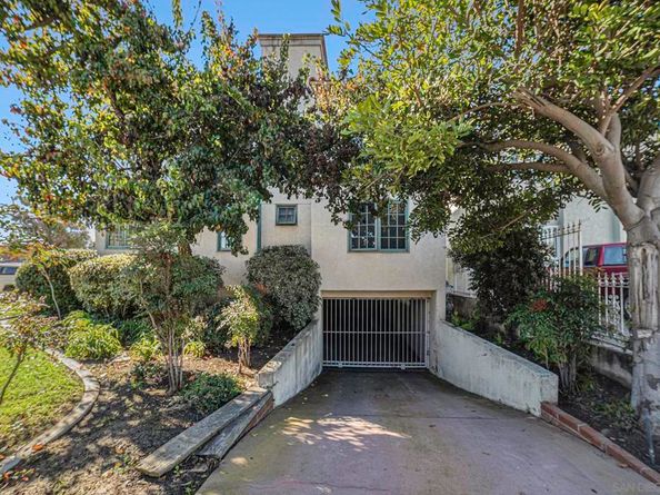 1268 74 Locust St, San Diego CA 92106