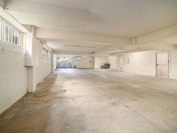 1268 74 Locust St, San Diego CA 92106