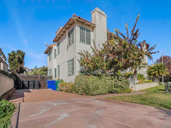 1268 74 Locust St, San Diego CA 92106