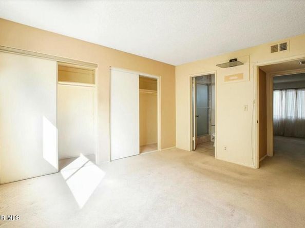 635 E Elmwood Avenue 103, Burbank CA 91501