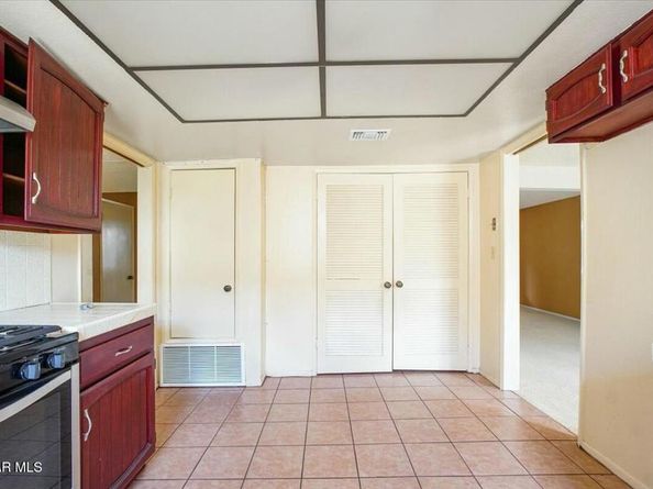 635 E Elmwood Avenue 103, Burbank CA 91501