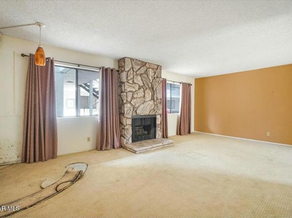 635 E Elmwood Avenue 103, Burbank CA 91501