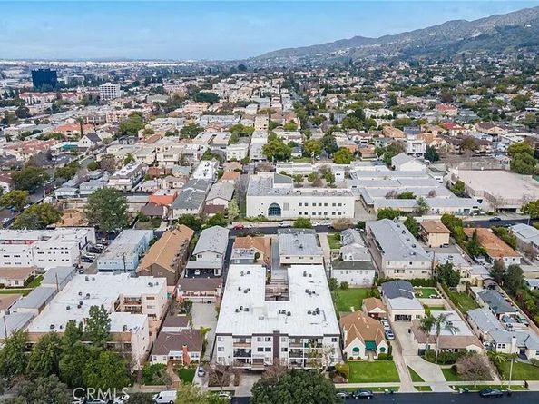 635 E Elmwood Avenue 103, Burbank CA 91501