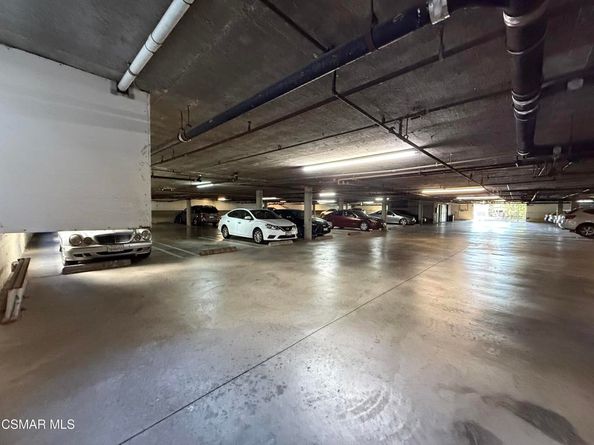 635 E Elmwood Avenue 103, Burbank CA 91501