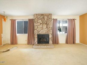 635 E Elmwood Avenue 103, Burbank CA 91501