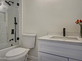 6254 Timberlane Street, Agoura Hills CA 91301