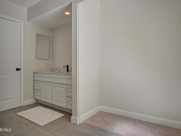 6254 Timberlane Street, Agoura Hills CA 91301