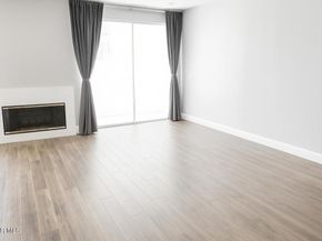 5350 White Oak Avenue 105, Encino CA 91316