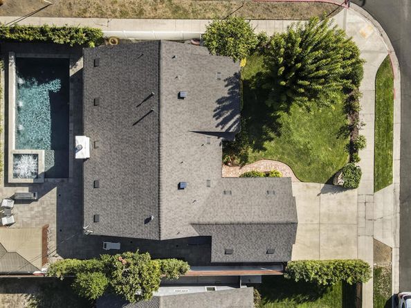 5622 Le Sage Avenue, Woodland Hills CA 91367