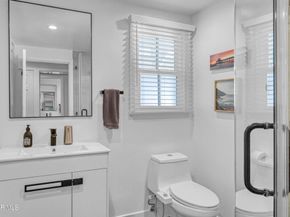 5622 Le Sage Avenue, Woodland Hills CA 91367
