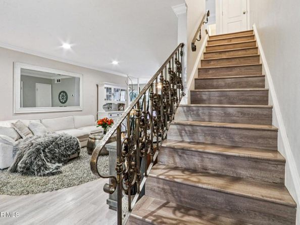 5352 Lake Lindero Drive, Agoura Hills CA 91301
