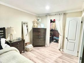 5352 Lake Lindero Drive, Agoura Hills CA 91301