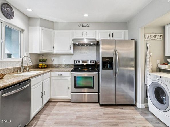 5352 Lake Lindero Drive, Agoura Hills CA 91301