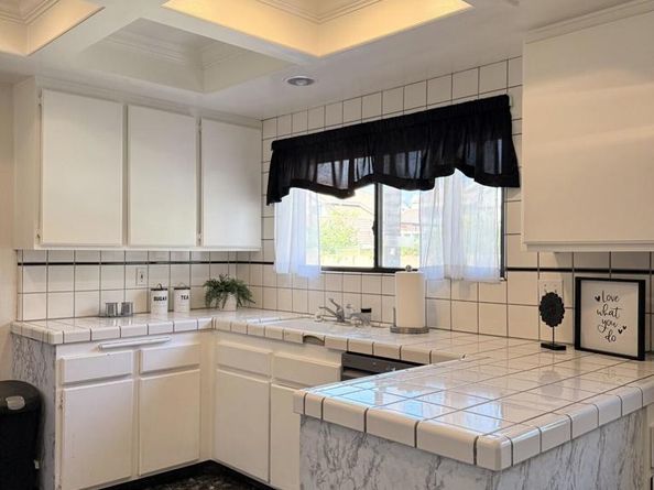 7055 Mango Street, Rancho Cucamonga CA 91701