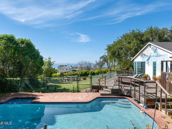 5838 Busch Drive, Malibu CA 90265
